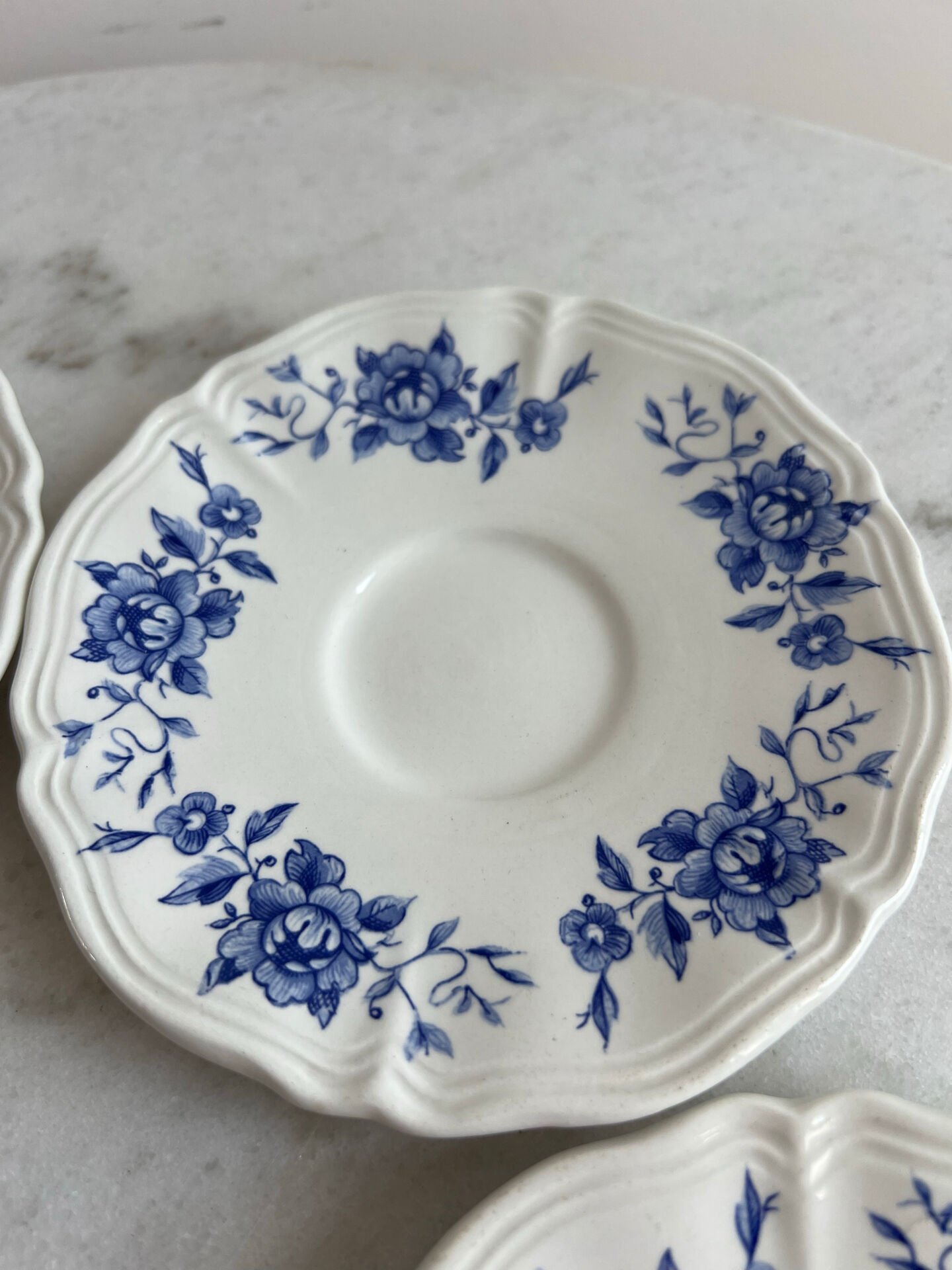 Set of 5 antique Sarreguemines saucers