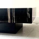 Table basse rectangulaire en résine marbre, design vers 1970
