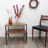 Expandable side table