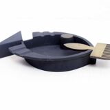 Metal "fish" ashtray