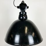 Lumière d’usine d’émail noir d’Allemagne de l’Est par Lbd Veb Leuchtenbau Dresden, années 1950