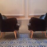 1 cute little round Chair 50 years