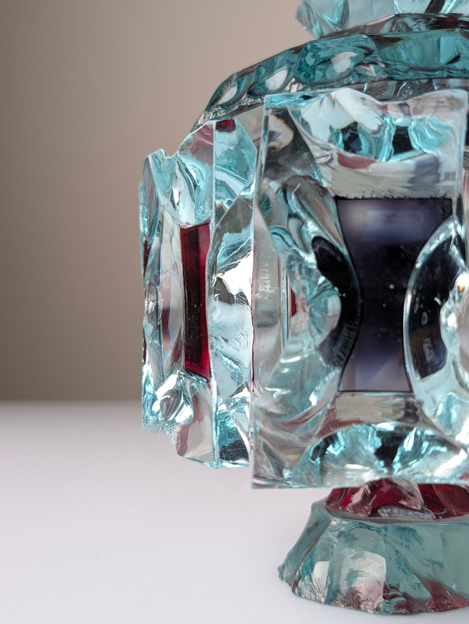 Brutalist cut glass candy box with lid and coloured inserts, 1970s