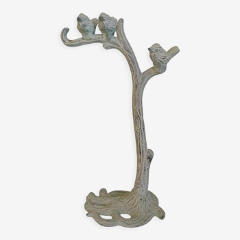 Metal jewelry rack color green of gray