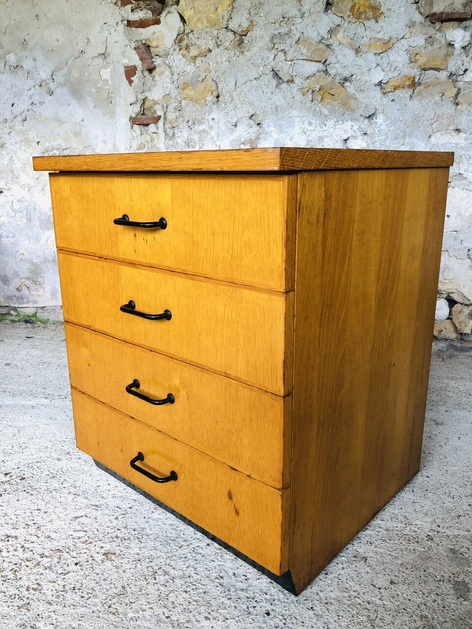 Commode vintage chêne blond Circa 60