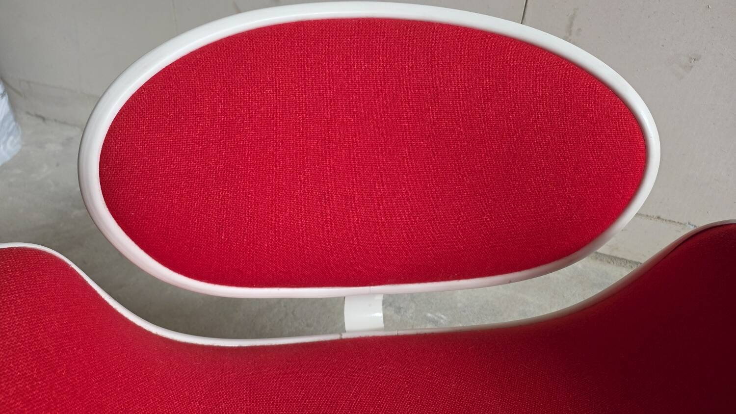 Pierre Paulin Low Little Tulip chair by Artifort