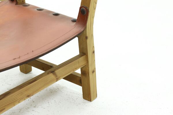 Fauteuil brutaliste en cuir de pin et cognac des années 1960