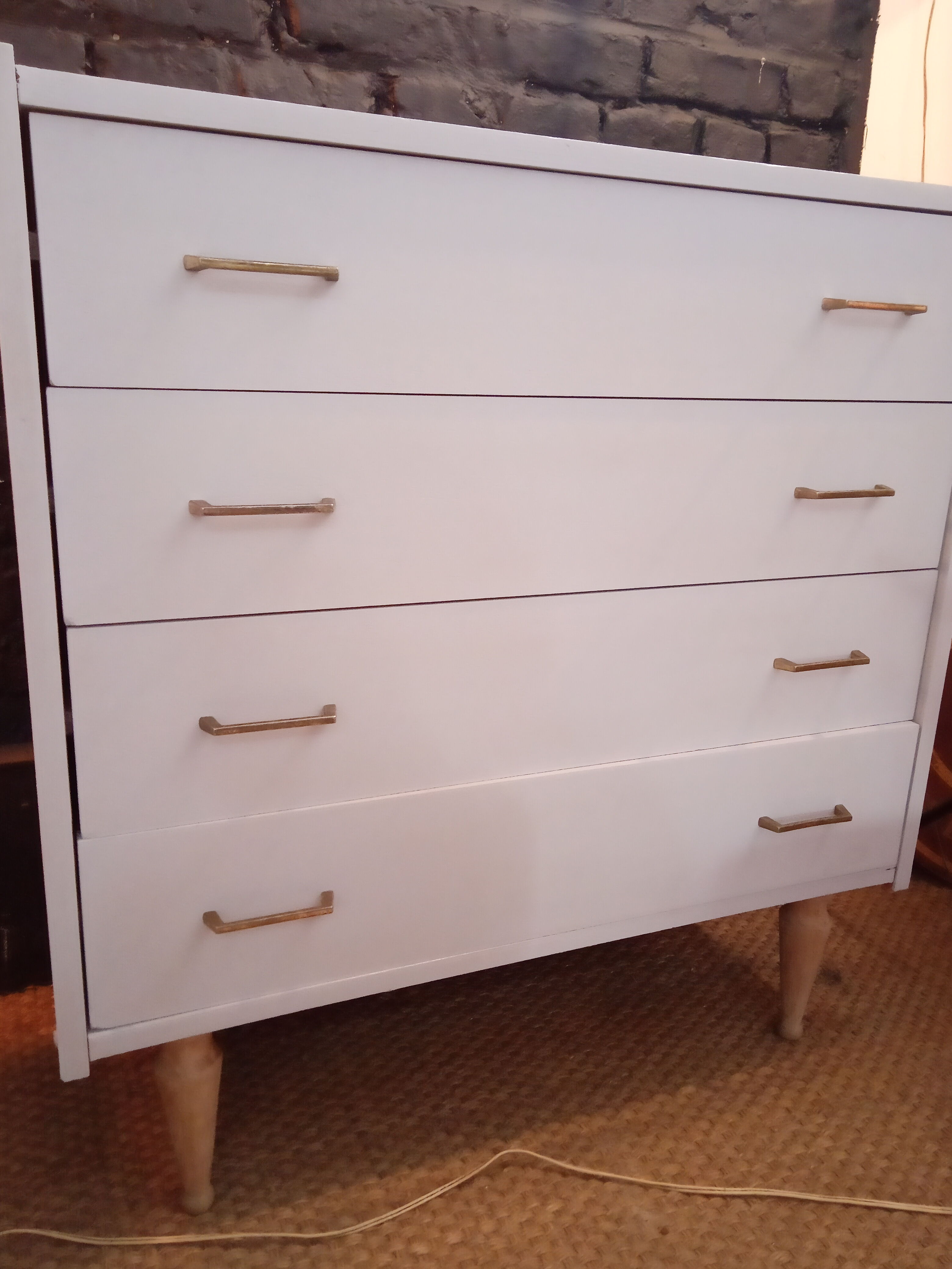 Vintage chest of drawers
