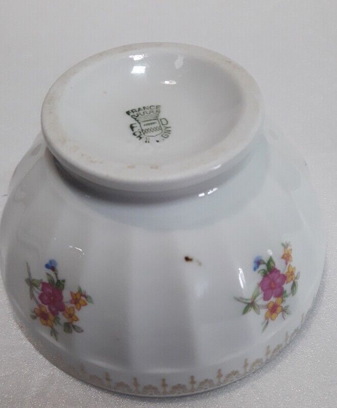 Small porcelain bowl F D Chauvigny France