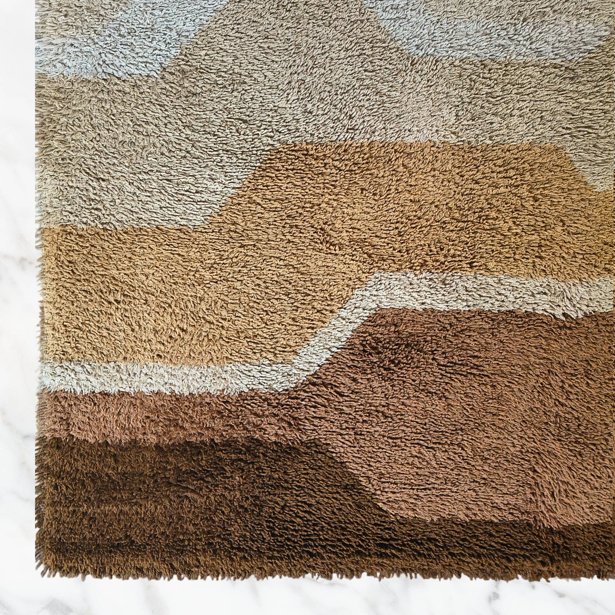 Mid-Century Modern Space Age Italian Wool Rug with Geometric Pattern, 1970s