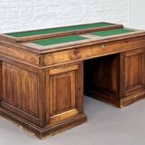 Bureau du début siècle style Victorien en bois et feutre vert anglais Maison Briotet
