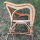 Fauteuil et table en rotin pour enfant