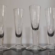 6 petites flutes anciennes en cristal soufflés à la main