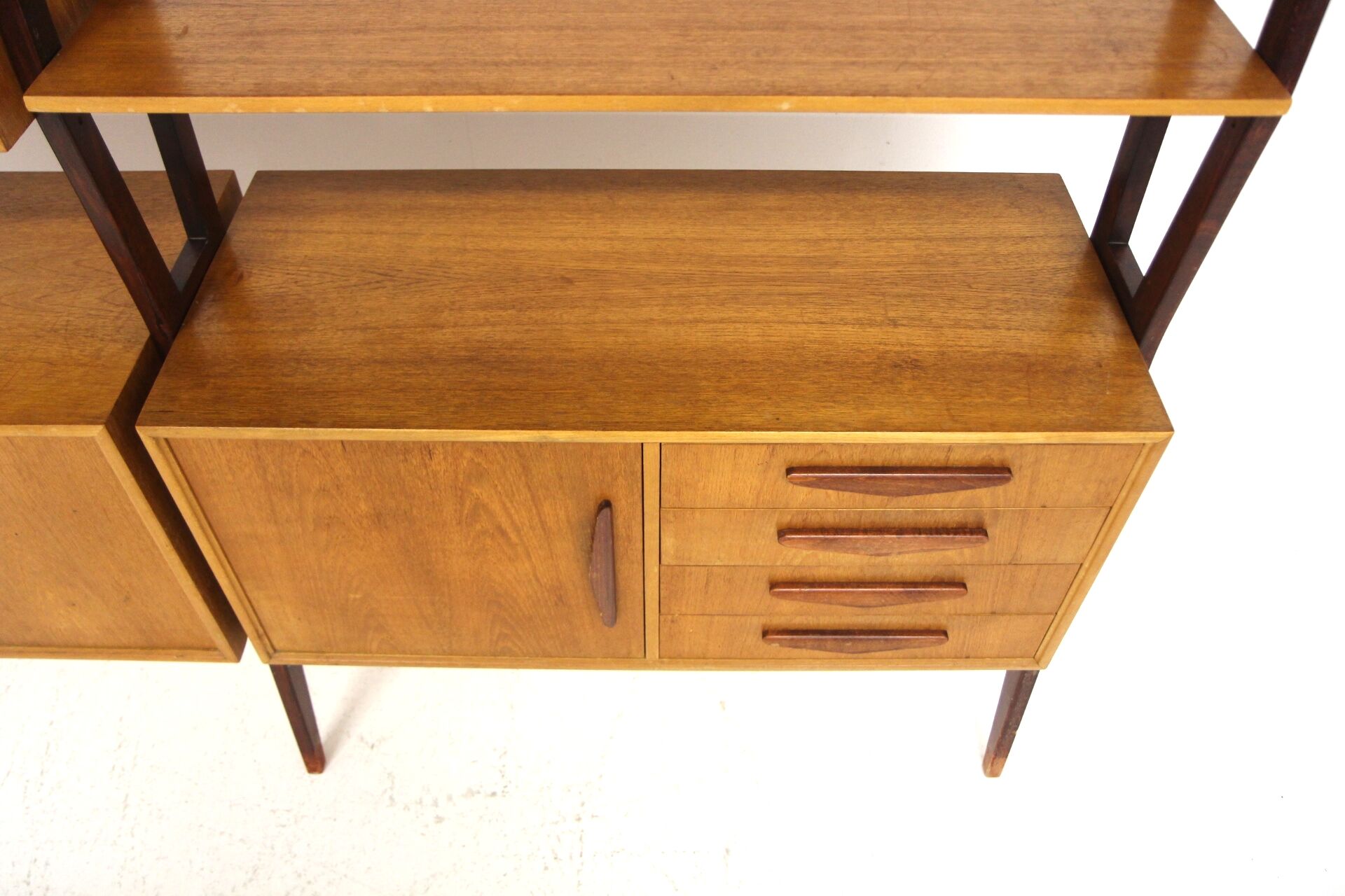 Bibliothèque scandinave "Double" en teck, Suède, 1950