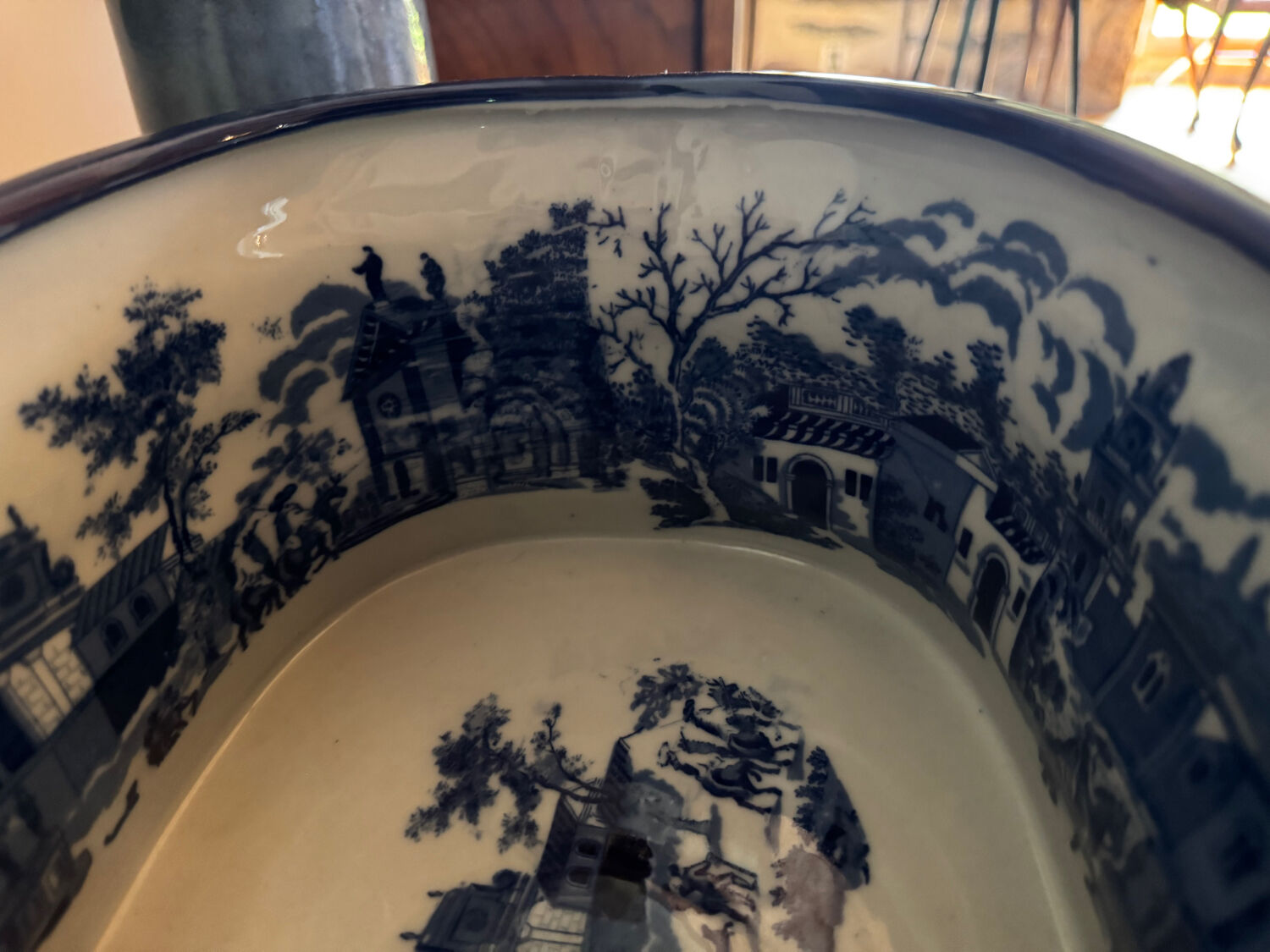 English earthenware planter, blue monochrome, 20th century