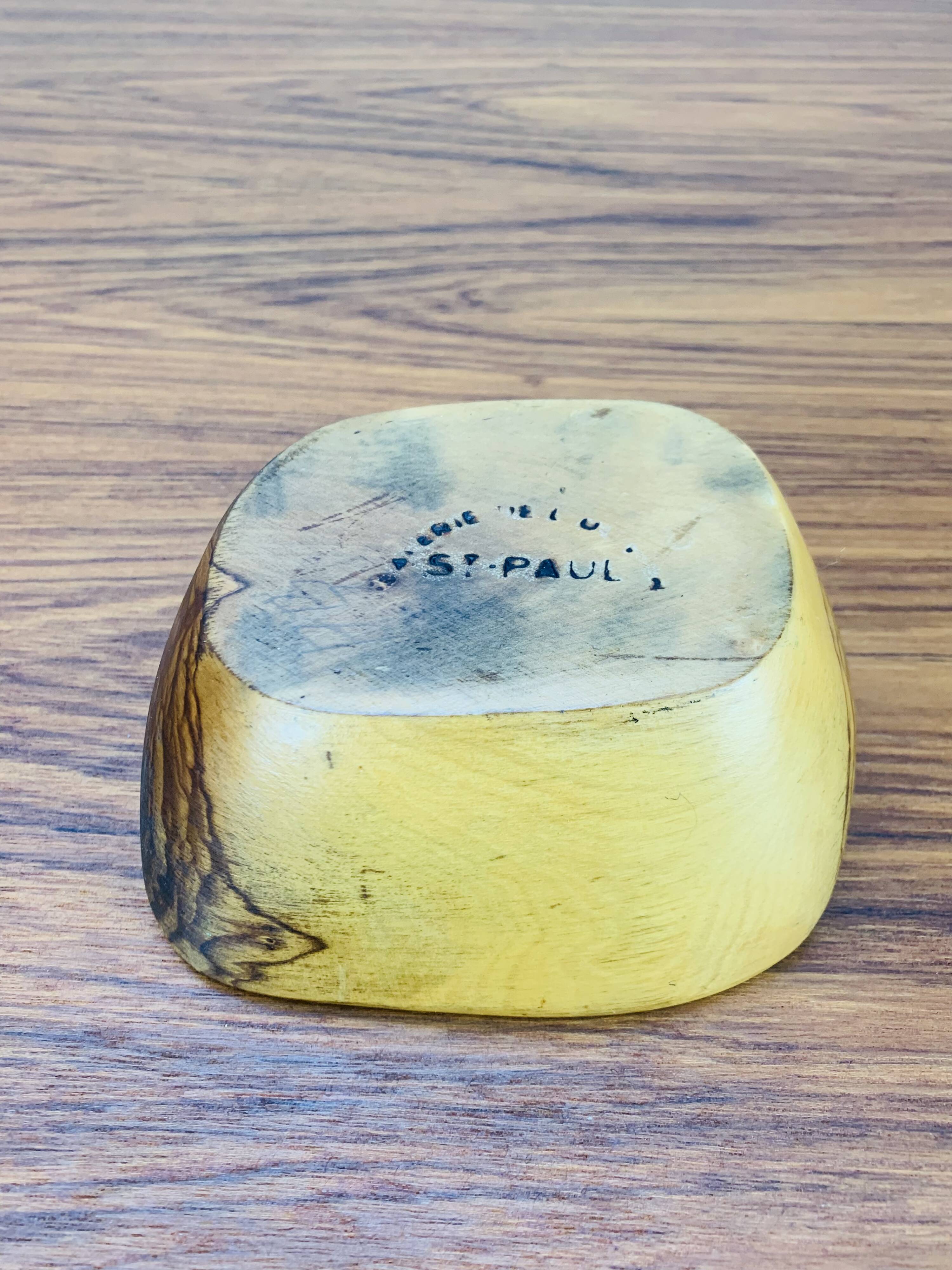 Brutalist vintage olive wood empty pocket