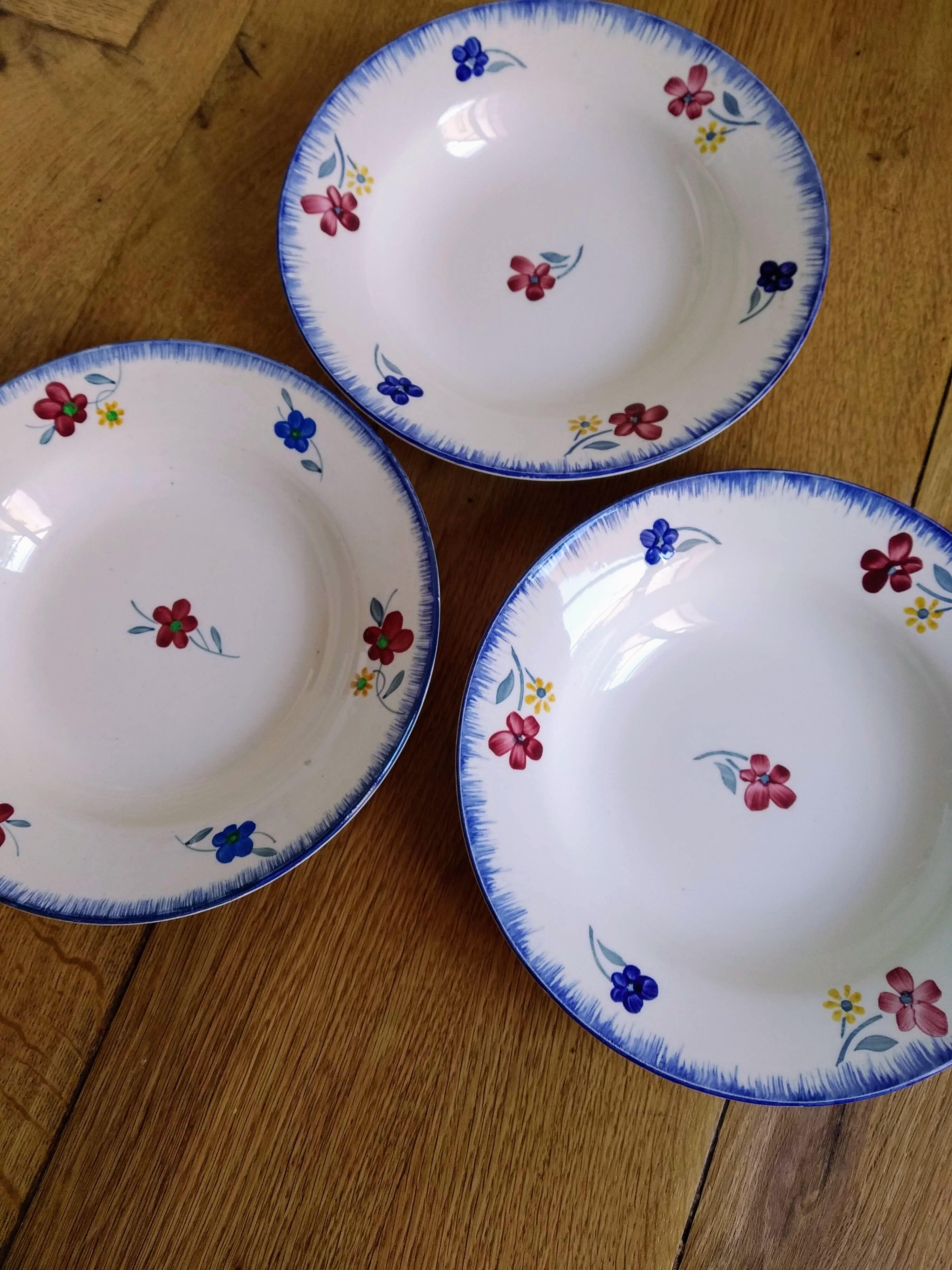 Mary-lou hollow plates