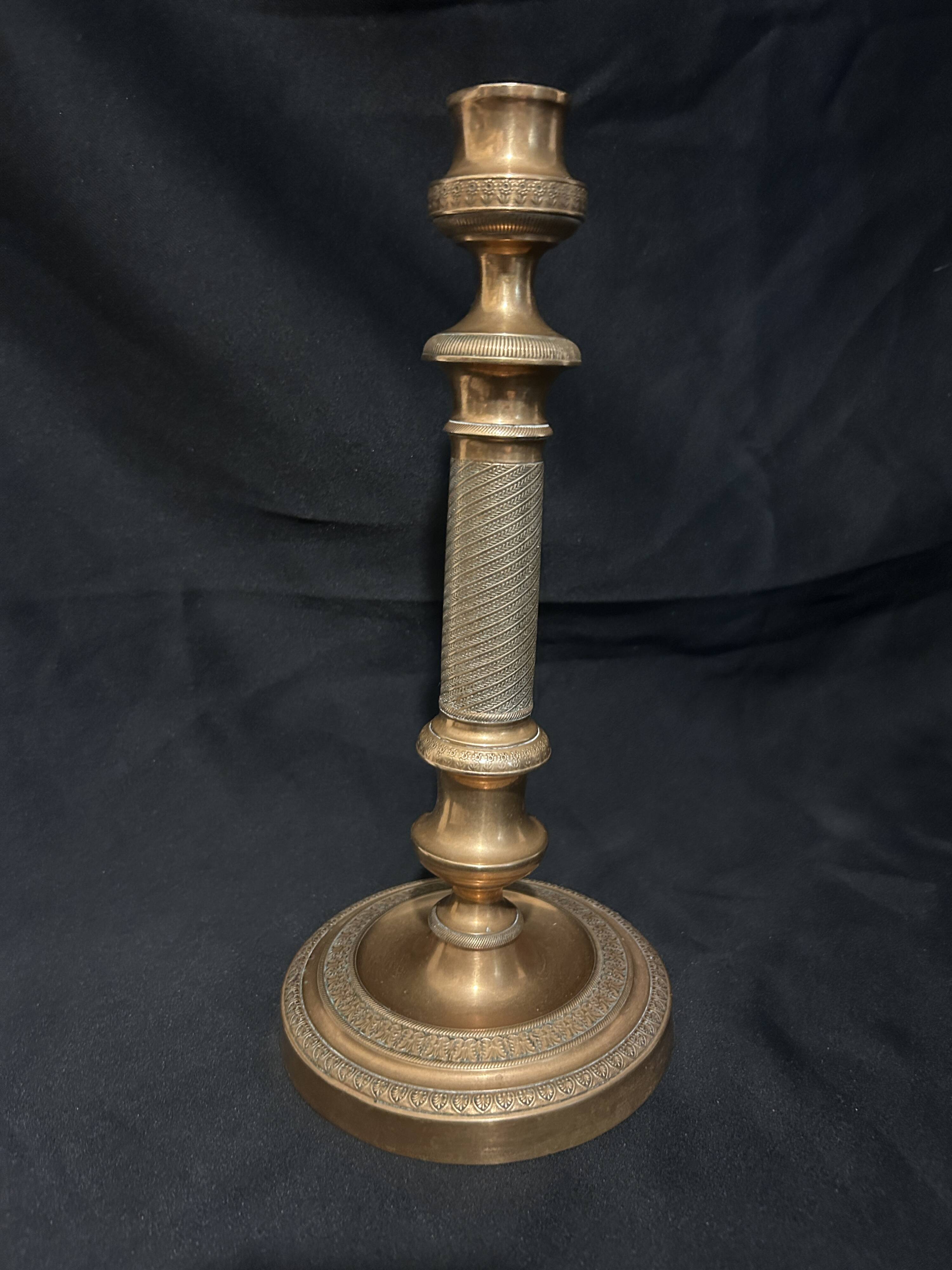 Pair of large 19th-century guilloché brass candlesticks - Louis XVI / Napoleon