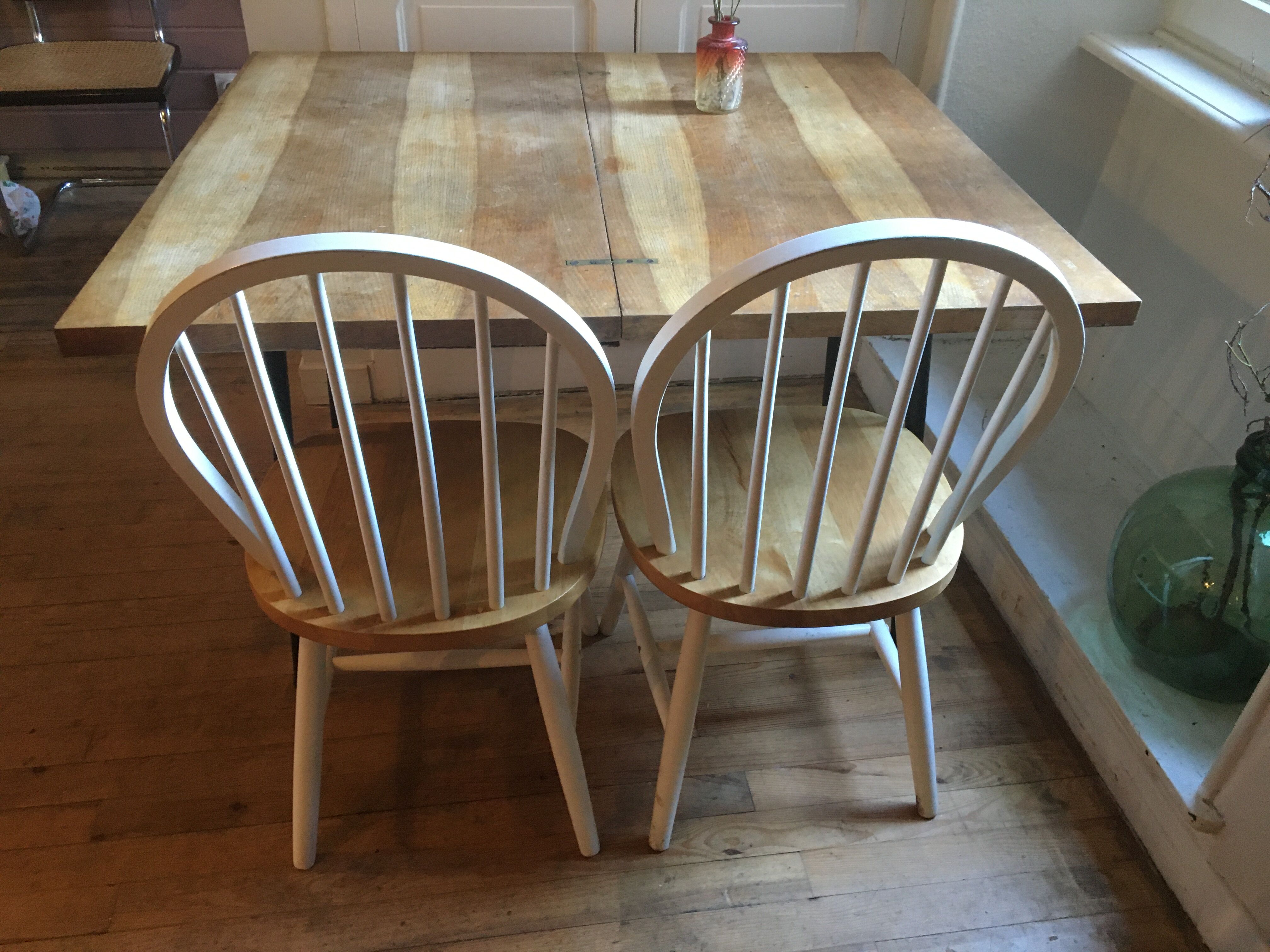 System table from the 1950s