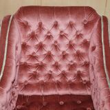 Chesterfield buttoned conversation sofa Regency