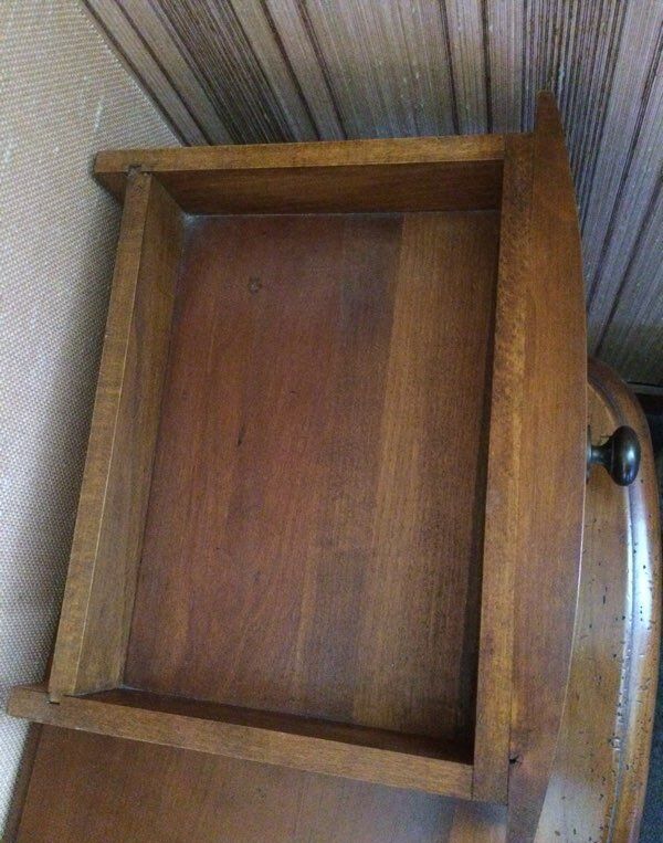 Table de chevet