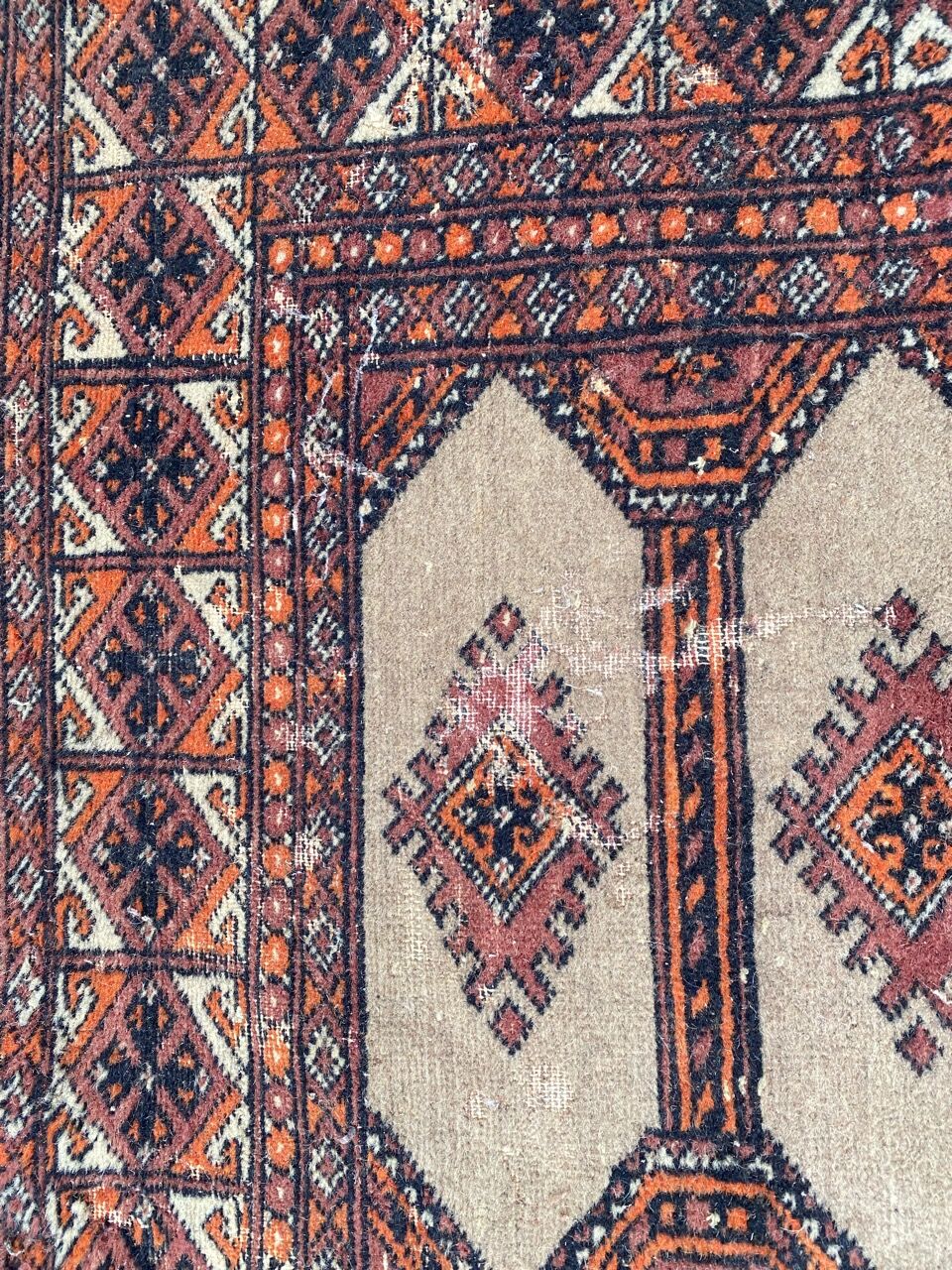 Vintage carpet pakistan drawings bokhara handmade 124x186 cm
