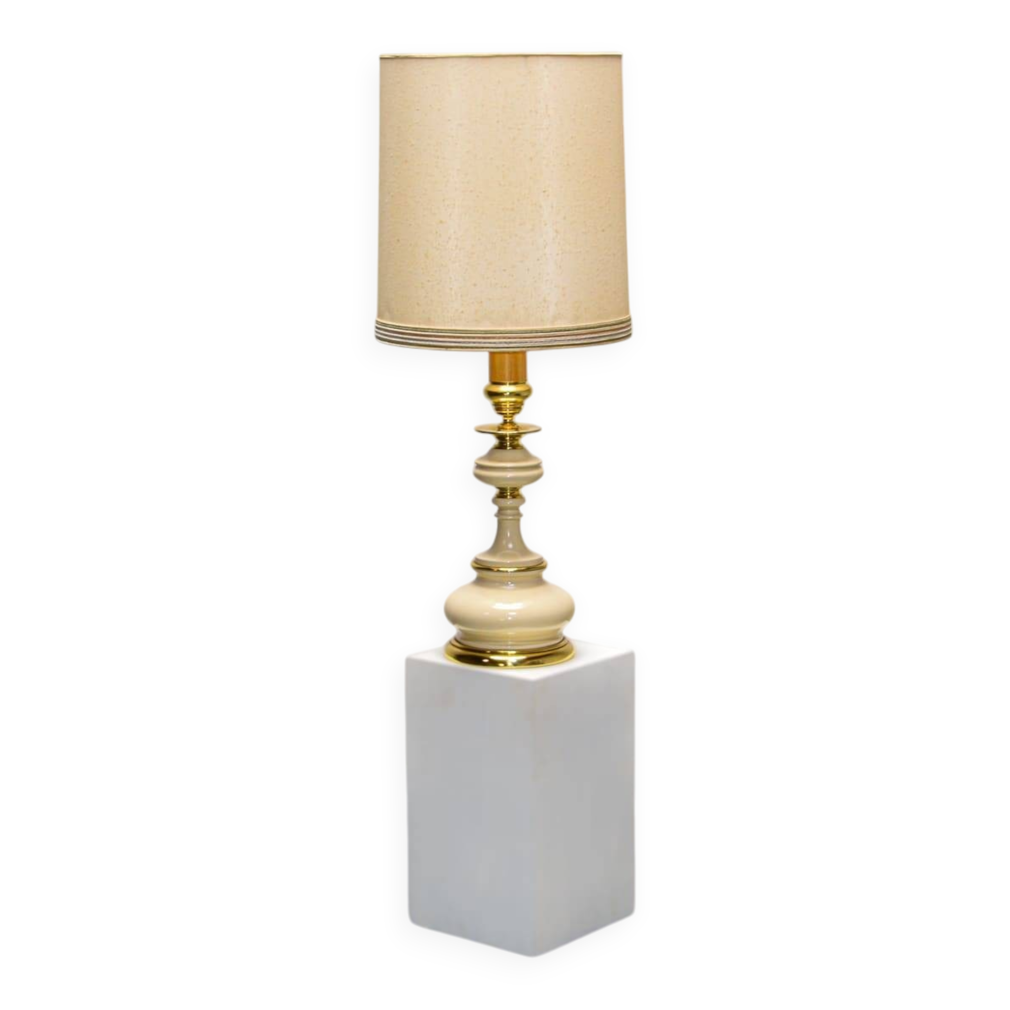 Lampe Cenacchi surdimensionnée beige et or. Vers 1980.