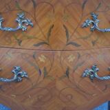 Commode style Louis XV