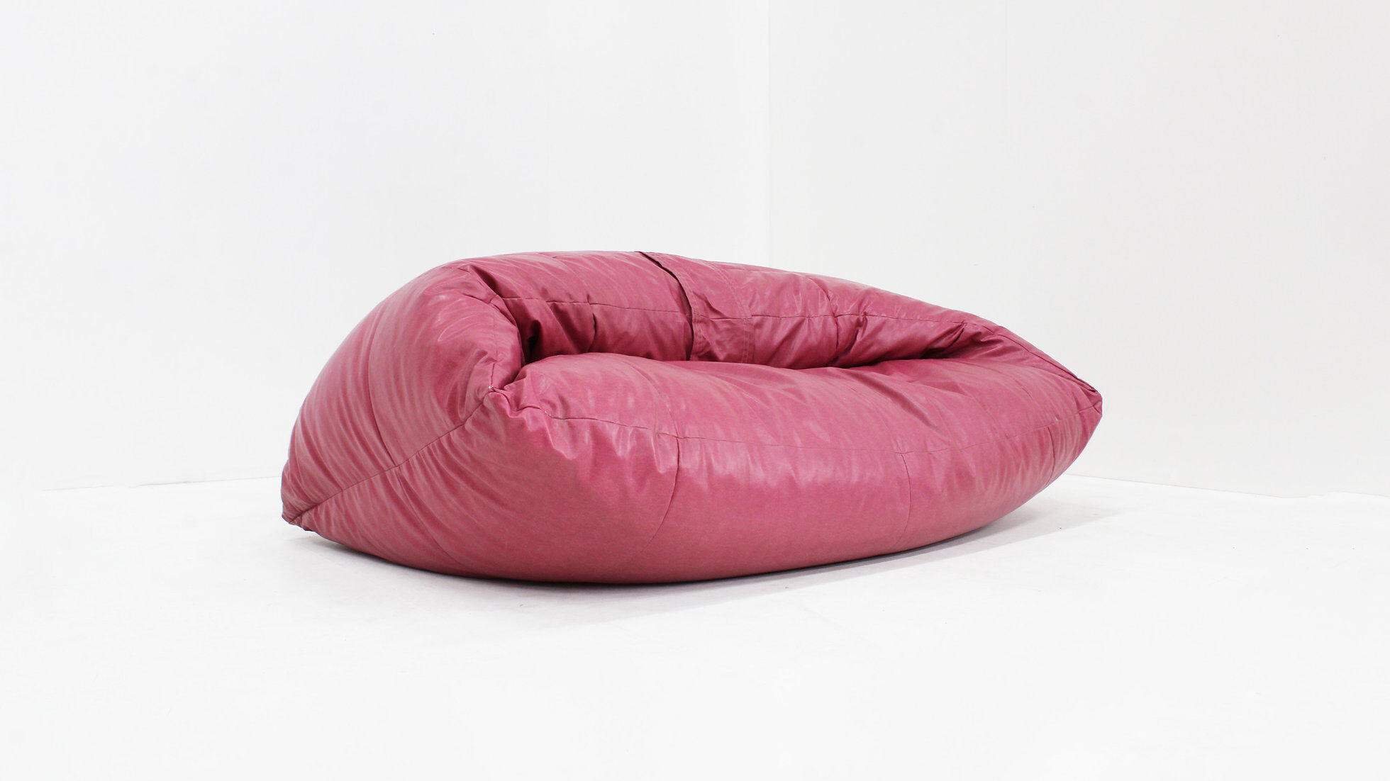 Vintage Raphael Raffel Croissant Sofa in pink leather 1970