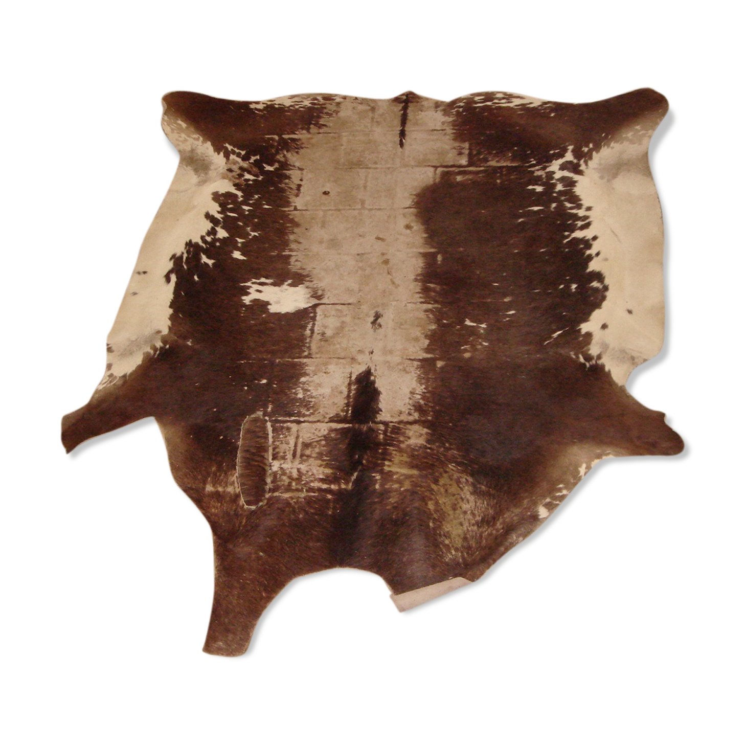 Tanned cowhide from the 70s - 77x95cm