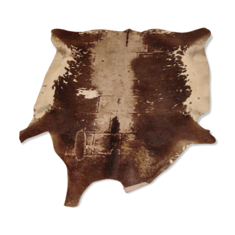Peau de vache tannée années 70 - 77x95cm