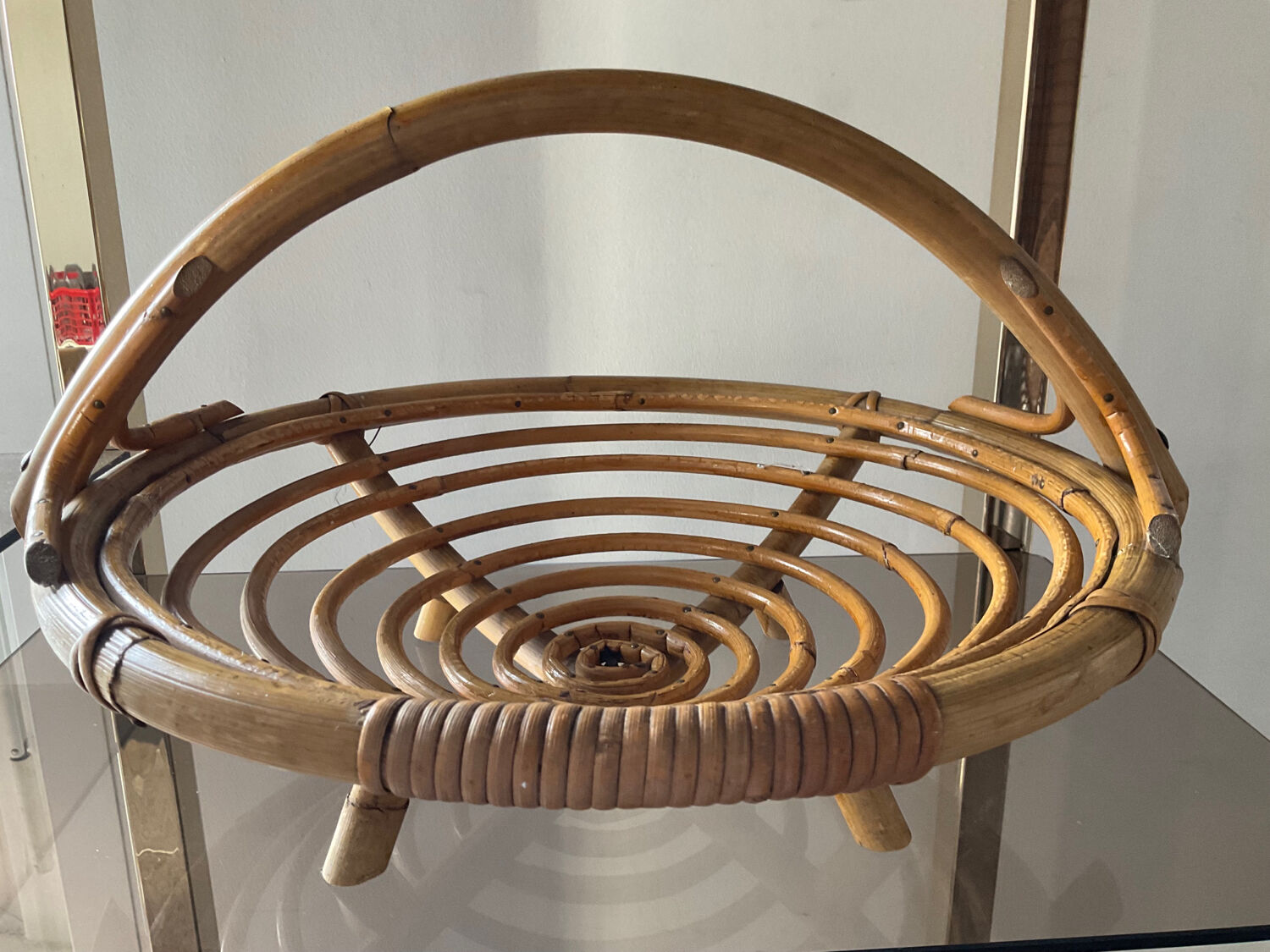 Vintage rattan basket 60s-70s