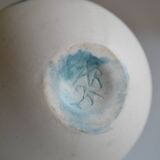Porcelain vase with fish decoration
