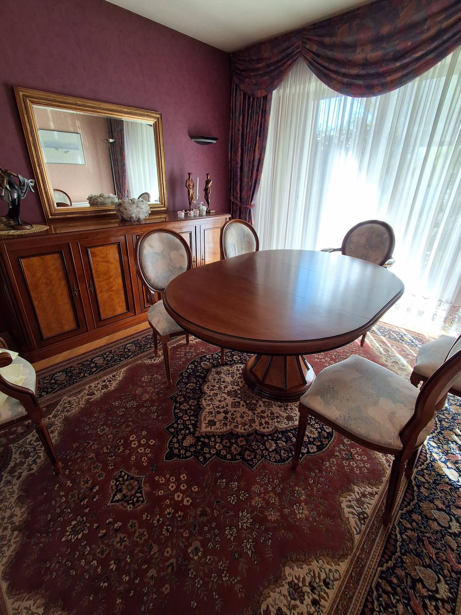 La table tulipe