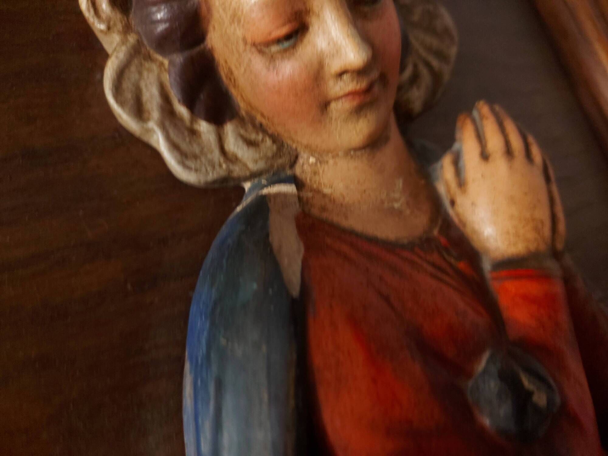 Painting, low relief in polychrome plaster, virgin mary, child jesus on wooden frame
