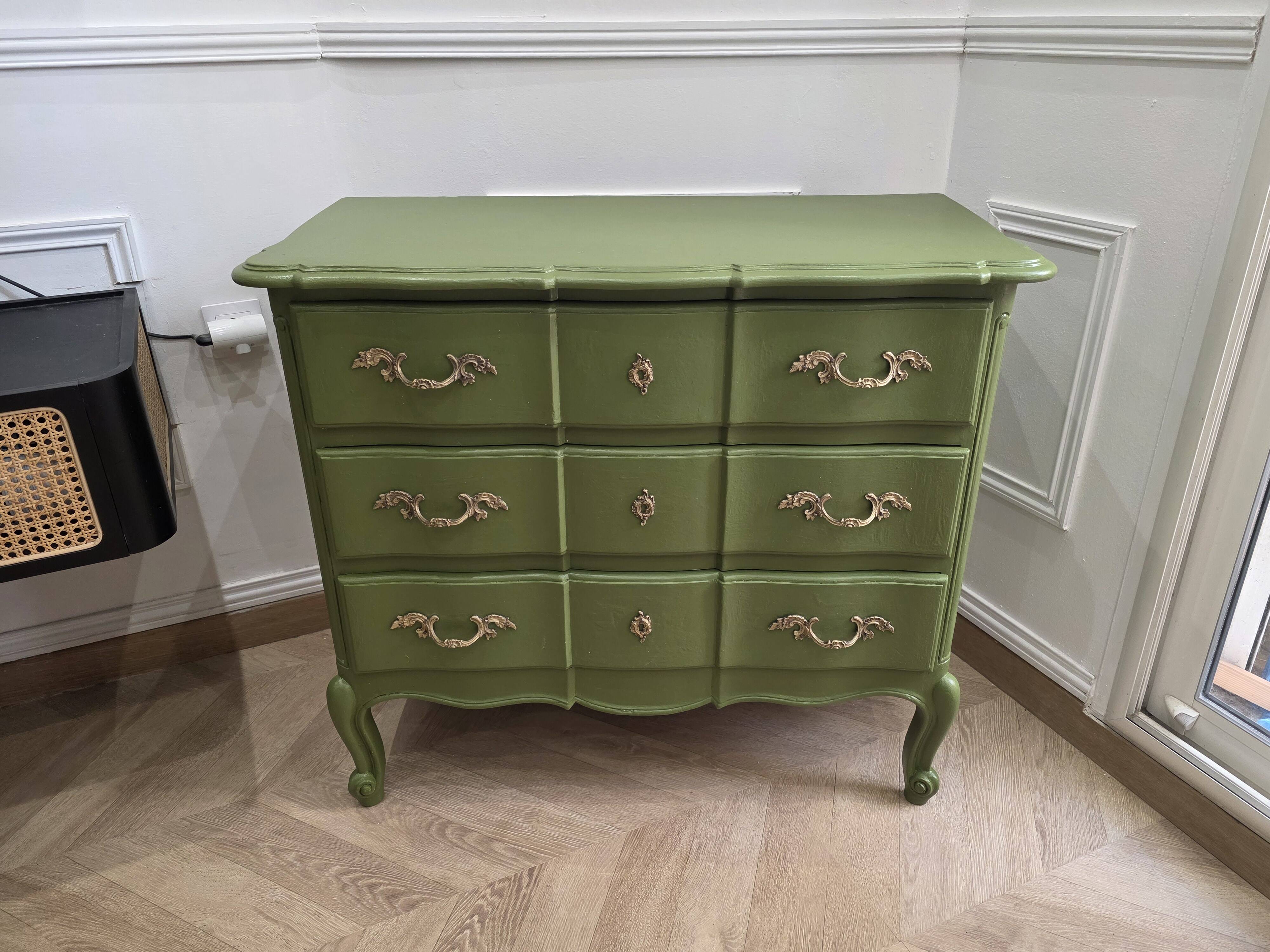 Renovated antique commode – Vintage chic style – Olive green