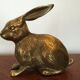Lapin en laiton