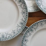 10 flat plates in iron earth "Wilbur" Moulin des Loups and Hamage early twentieth century