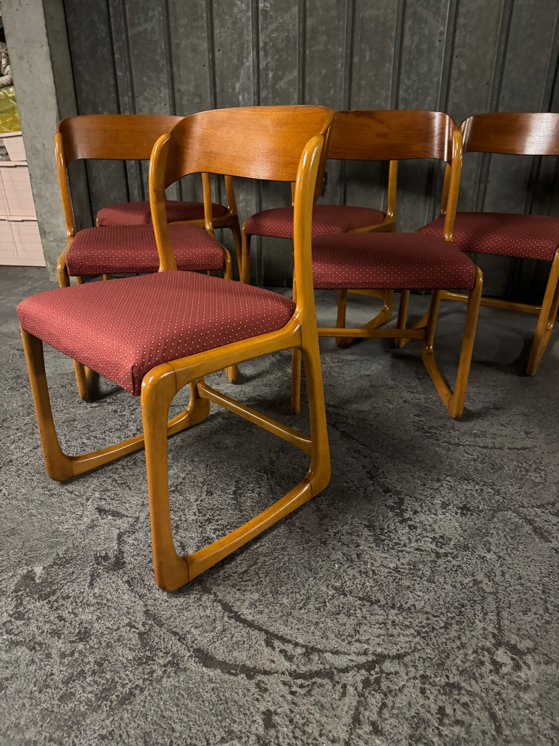 Set of 6 sled chairs