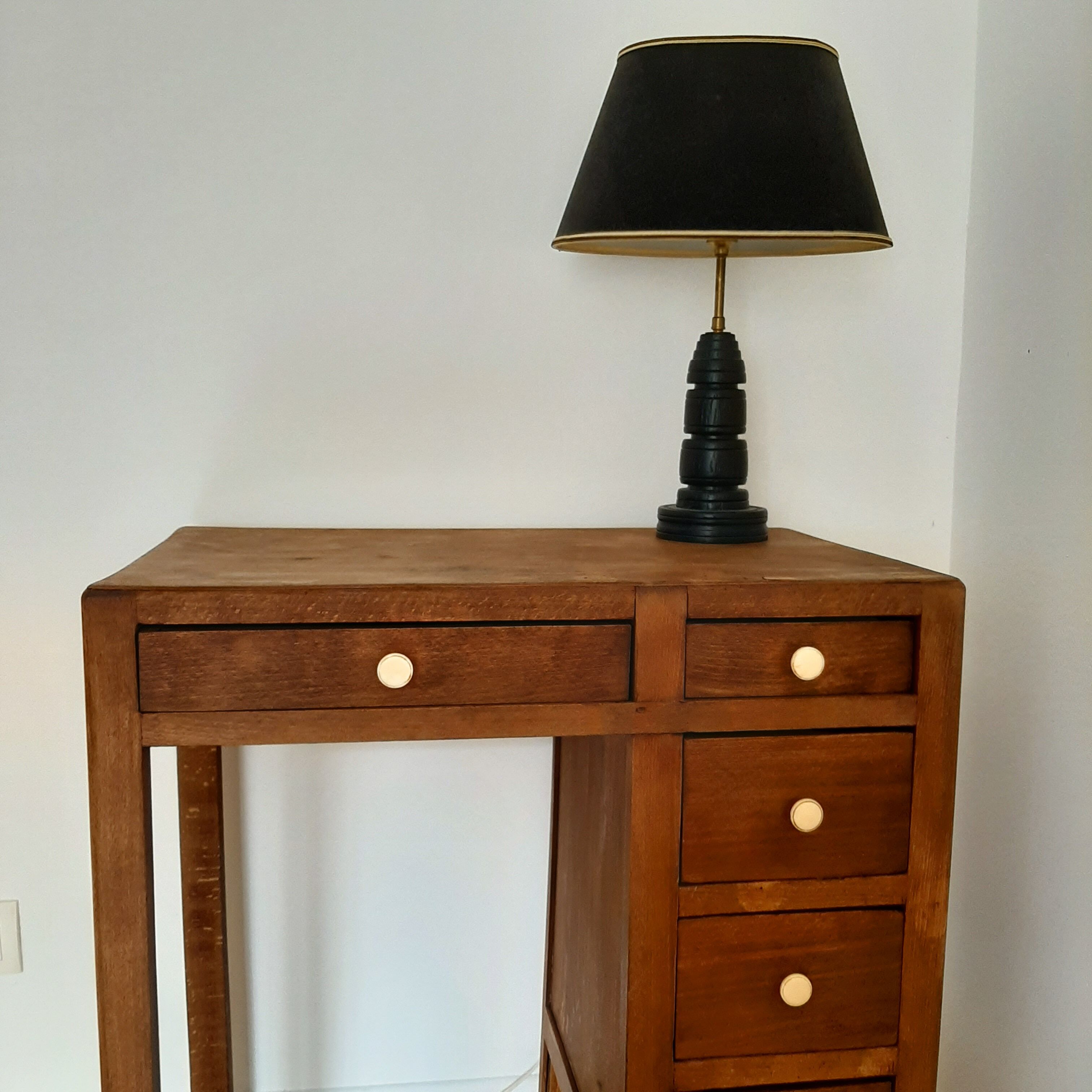 Children's desk 30-40 years