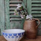 Blue faceted bowl