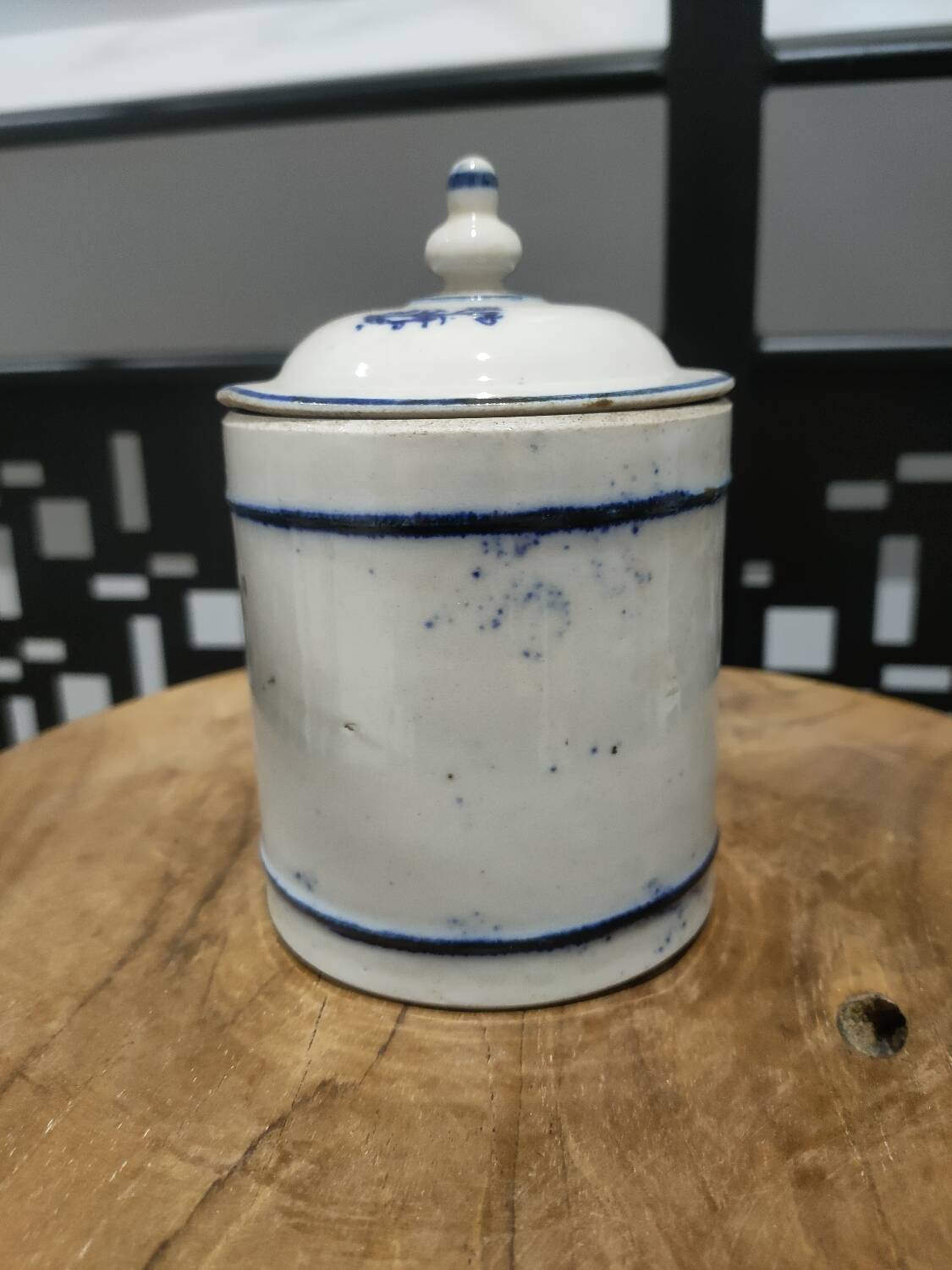 Coffee pot