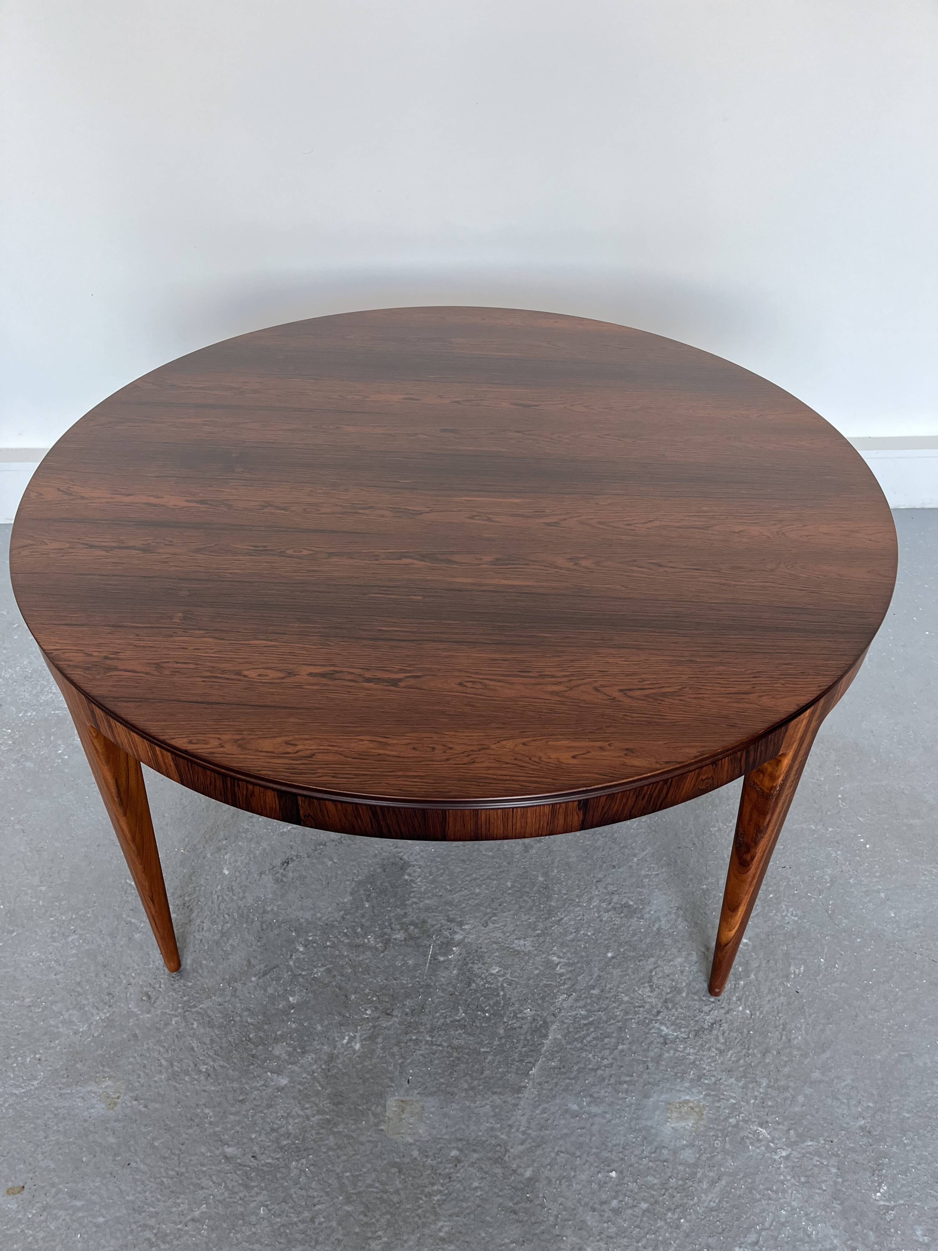 Oval Dining Table in Rosewood by Johannes Andersen for CFC Silkeborg, 1960s