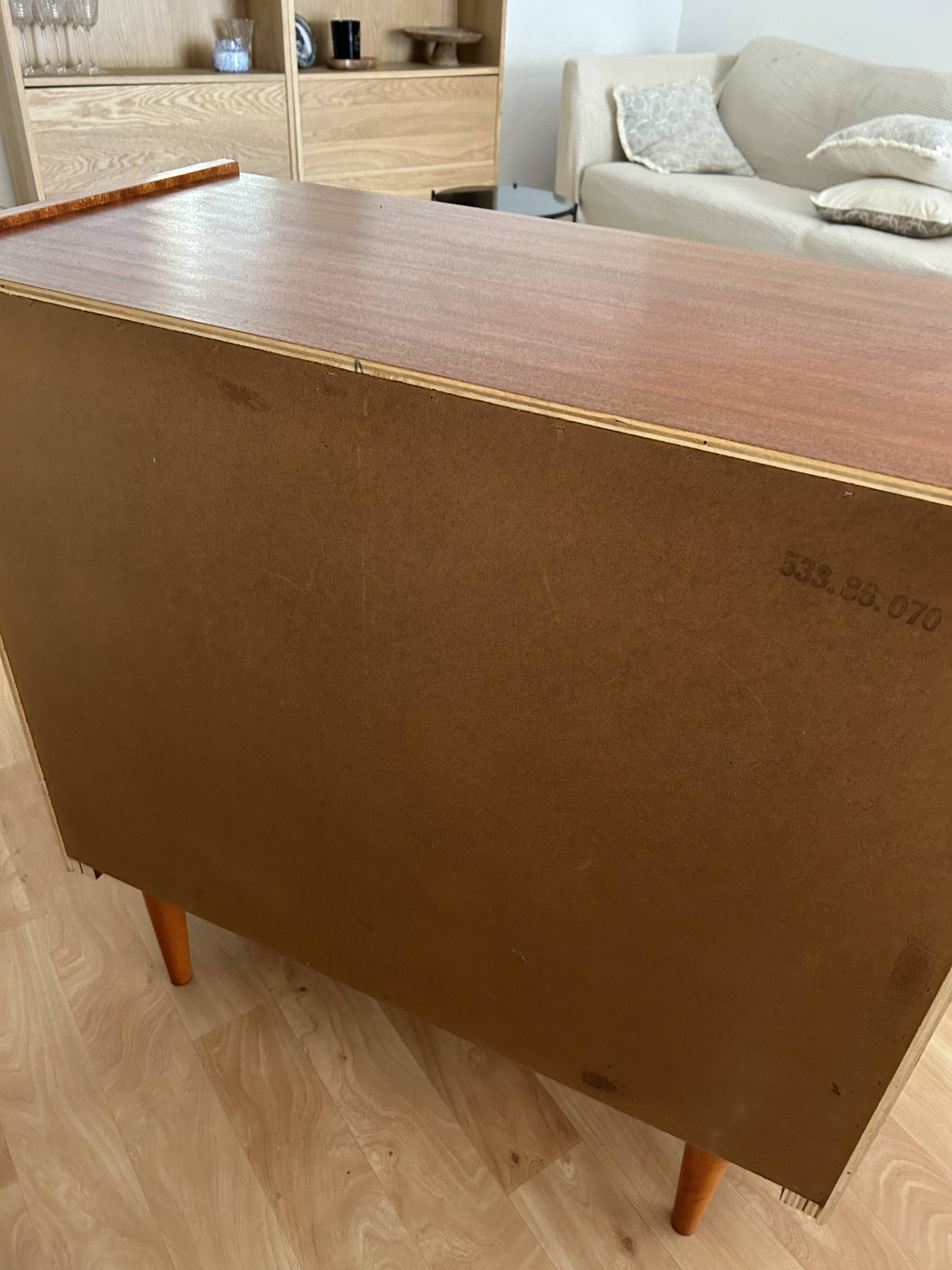 Vintage chest of drawers