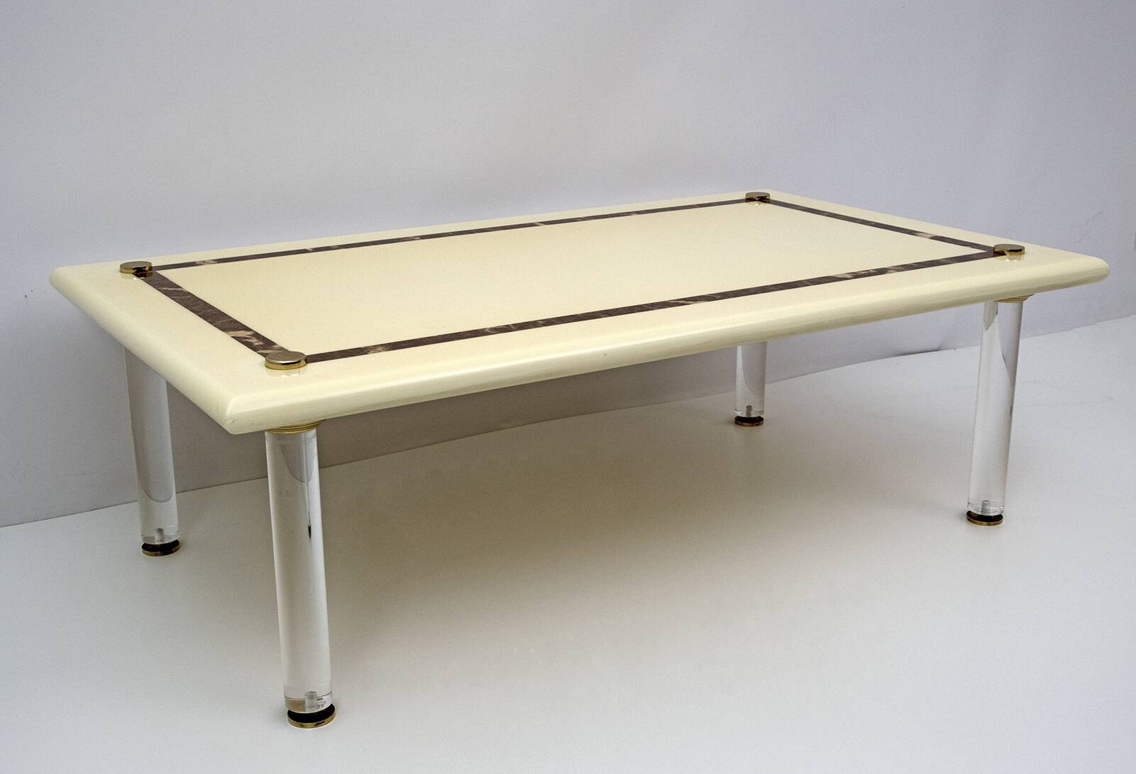 Mid-Century Modern Italian Lucite and Lacquer Coffee Table, 1970s