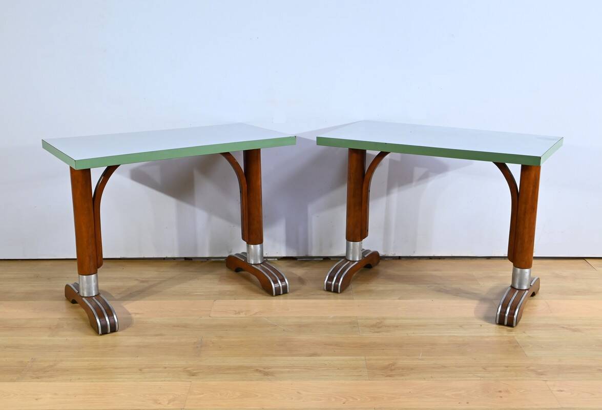 Bistro tables in laminate and beech – 1950