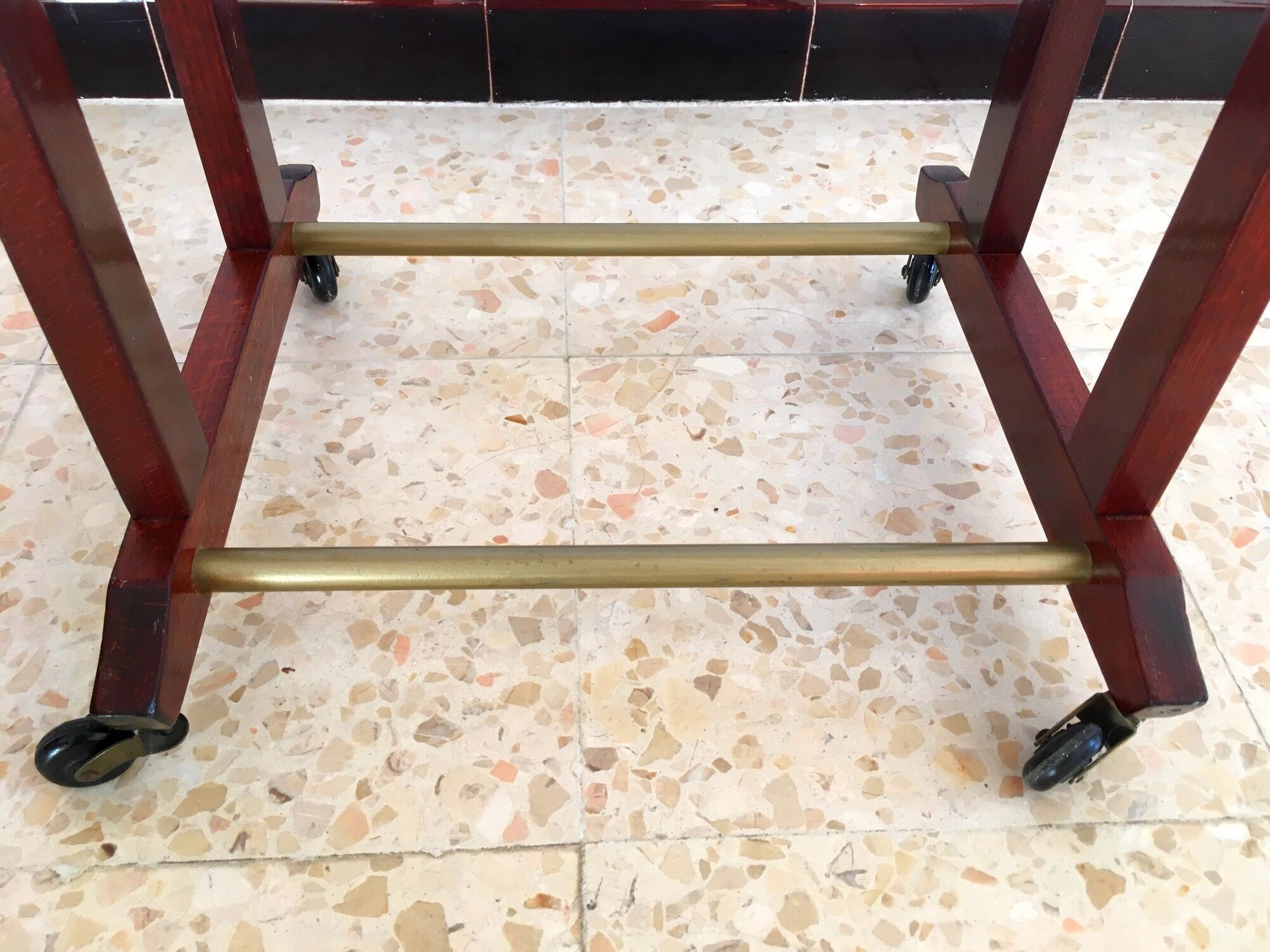 Fratelli Reguitti 60s mahogany vintage Footman