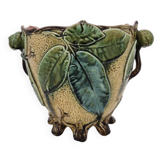 Slip pot cover.