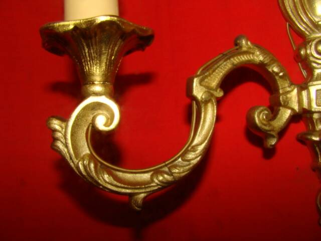 solid bronze wall light with 2 arms in "Louis XV" style