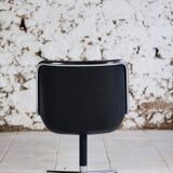 Black leather office chair by Charles Pollock for Knoll